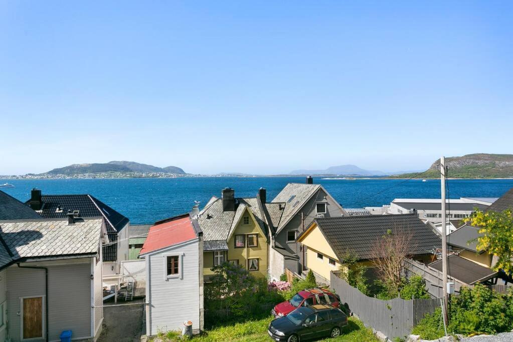 Koselig Sentrum Leilighet. Apartment Ålesund Exterior photo